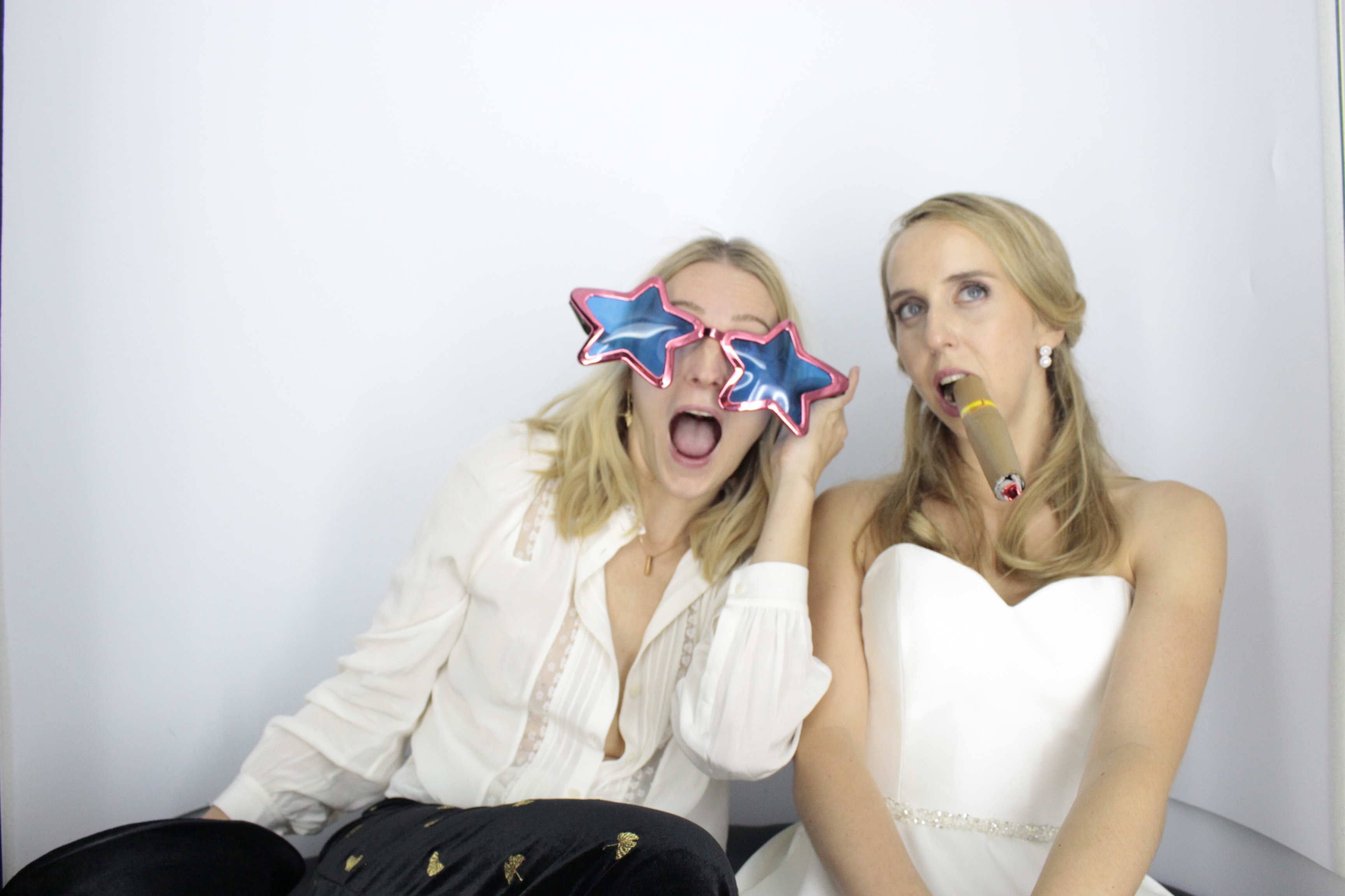 Dermot and Hattie's Wedding | View more photos from the event at gallery.myphotoboothexperience.co.uk/u/MyPhotoBoothExperienceLtd/Dermot-and-Hatties-Wedding